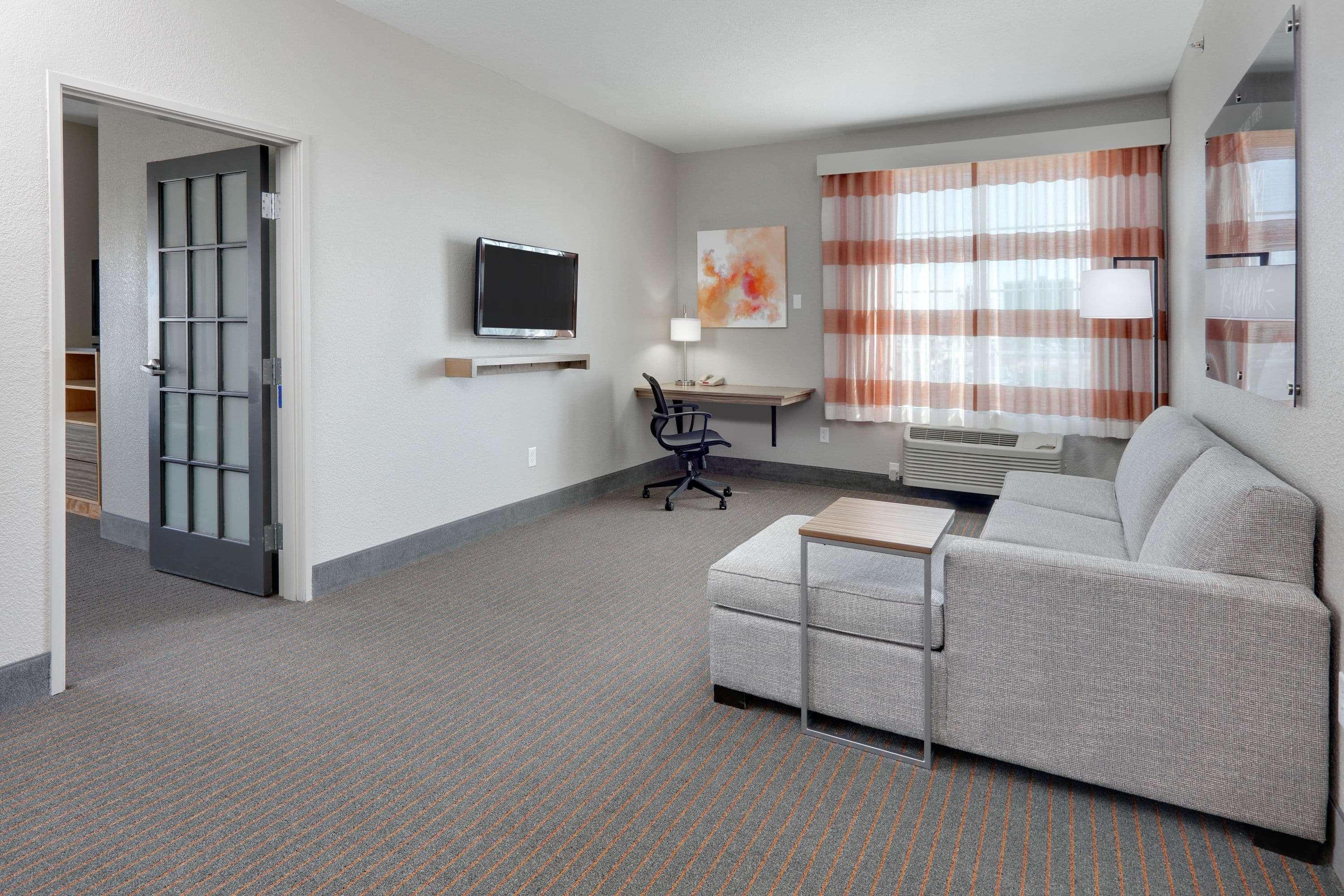 La Quinta By Wyndham Dallas Love Field Exterior foto